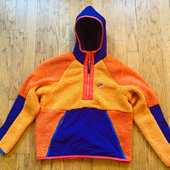 1/2 zip sherpa nike hoodie 1/2 zip sherpa nike hoodie